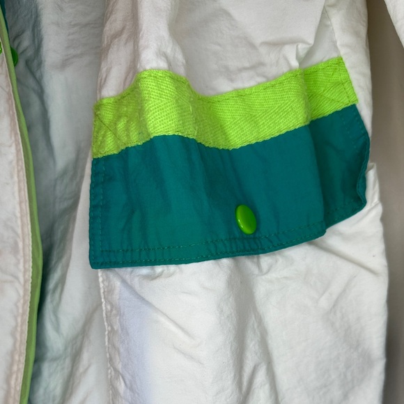 Jantzen women’s windbreaker jacket, medium - Picture 6 of 6